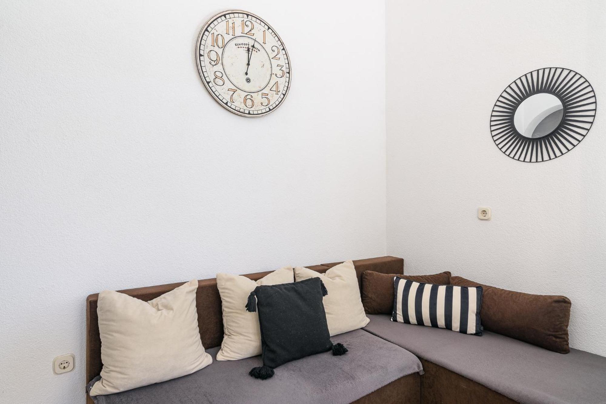 Apartmani Suki Τρογκίρ Εξωτερικό φωτογραφία